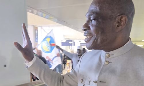 Arrivée de Fayulu à Paris : l’ECiDé/France mobilisée