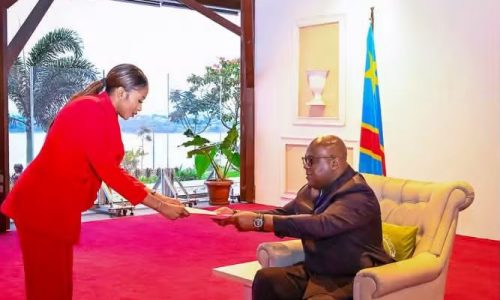 Journée internationale de la Jeunesse : Félix Tshisekedi reçoit le cahier des charges des jeunes Congolais