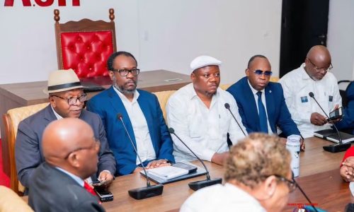 L’opposition appelle à une marche pacifique le 15 septembre après l’expiration de son ultimatum à Tshisekedi