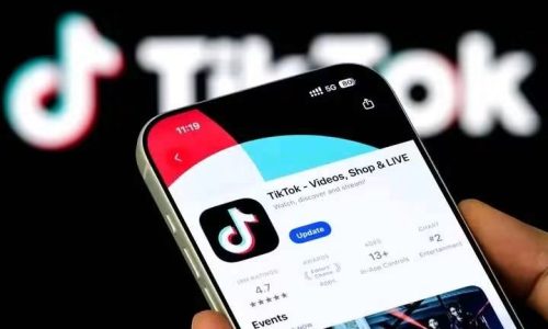 Réseaux sociaux : Les autorités annoncent une politique stricte contre les dérives