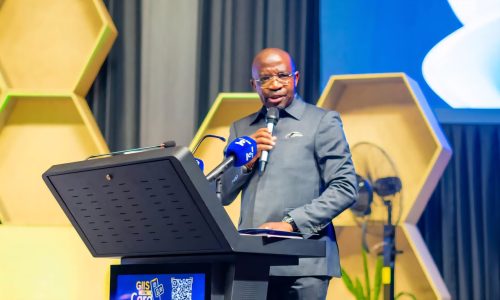 Formation Professionnelle – Expo Béton : la certification des compétences acquises sur les chantiers au cœur des échanges avec Marc Ekila Likombo