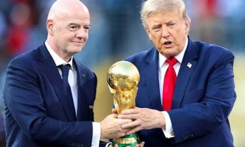 MONDIAL 2026 : DONALD TRUMP ET INFANTINO HUÉS LORS DE LA REMISE DU TROPHÉE À L’ESPAGNE