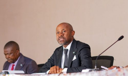 Patrick Muyaya réaffirme l’engagement du Gouvernement en faveur de l’accès à l’information publique